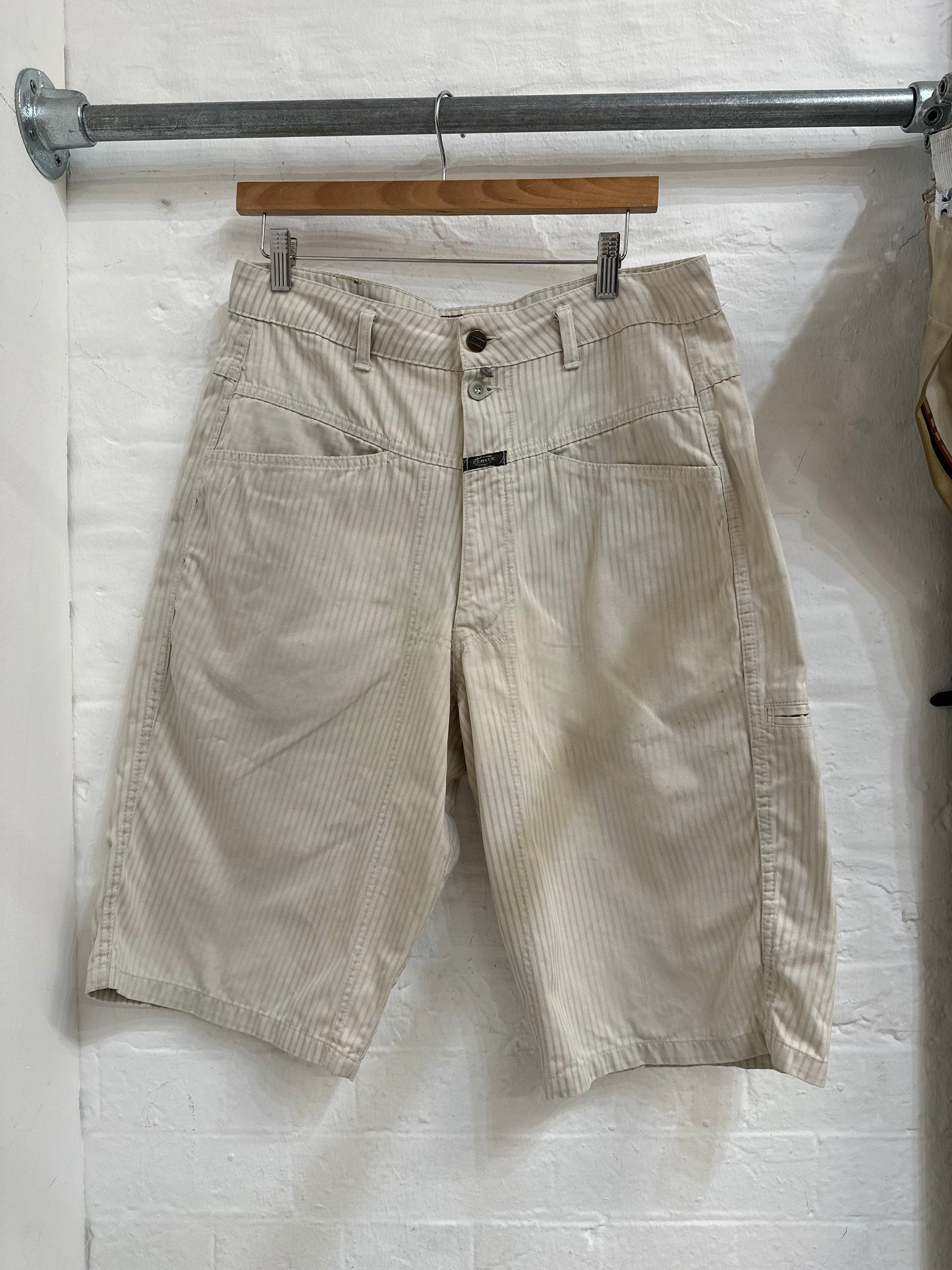 Mfg shorts