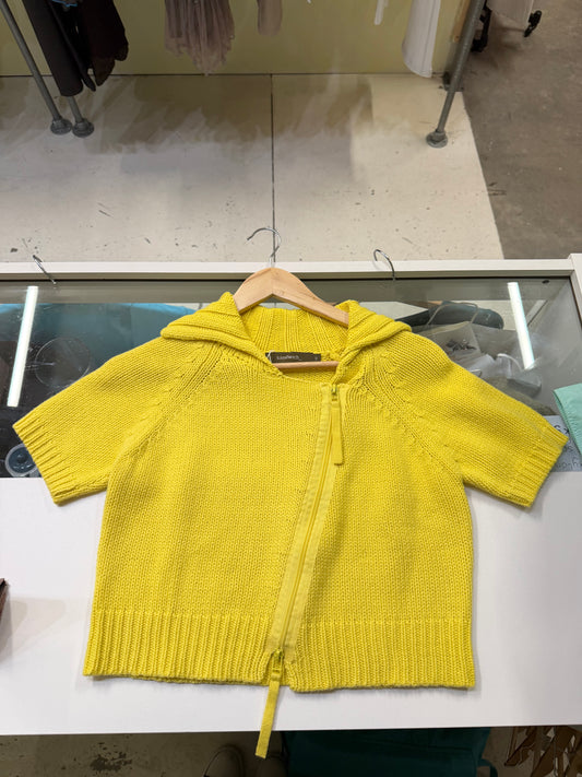 Short sleeve knit small