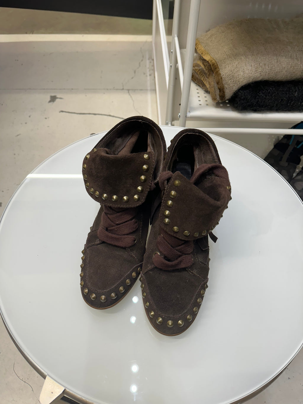 Wedged trainers 37/UK4