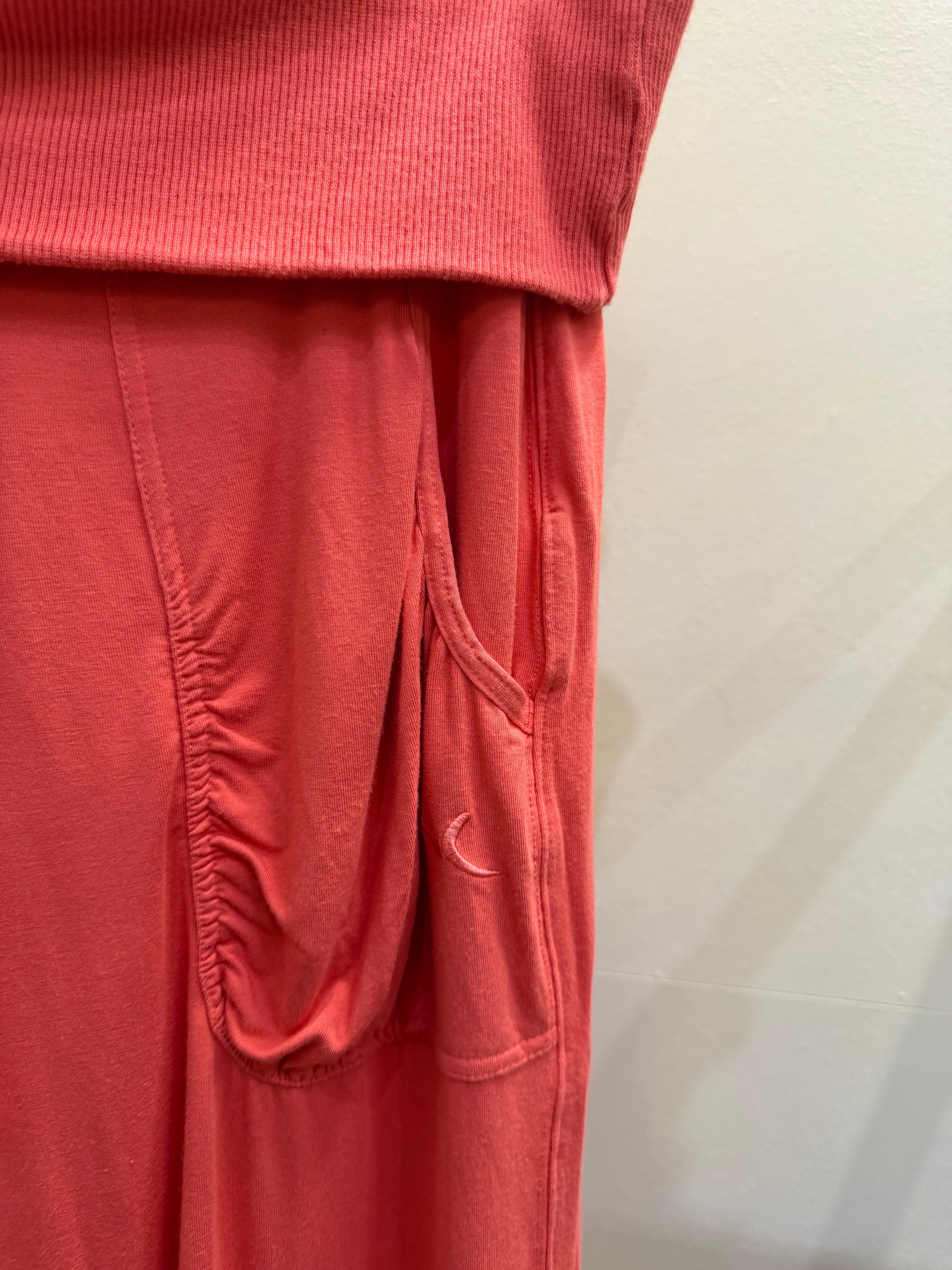 Foldover capris coral