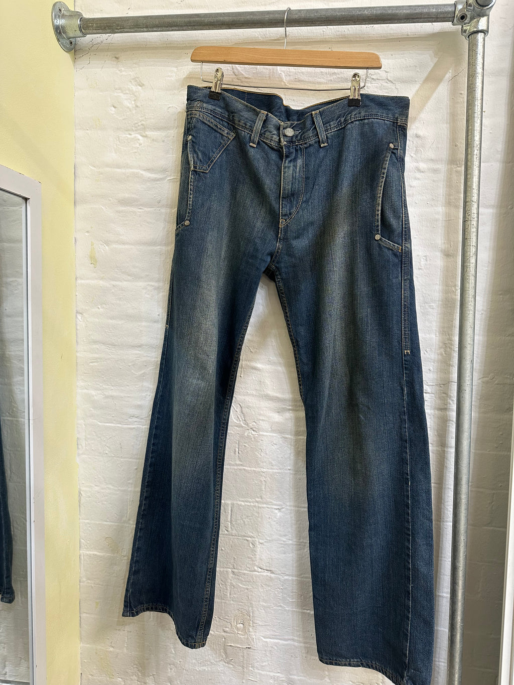 Vintage Levi’s jeans 34W 32L