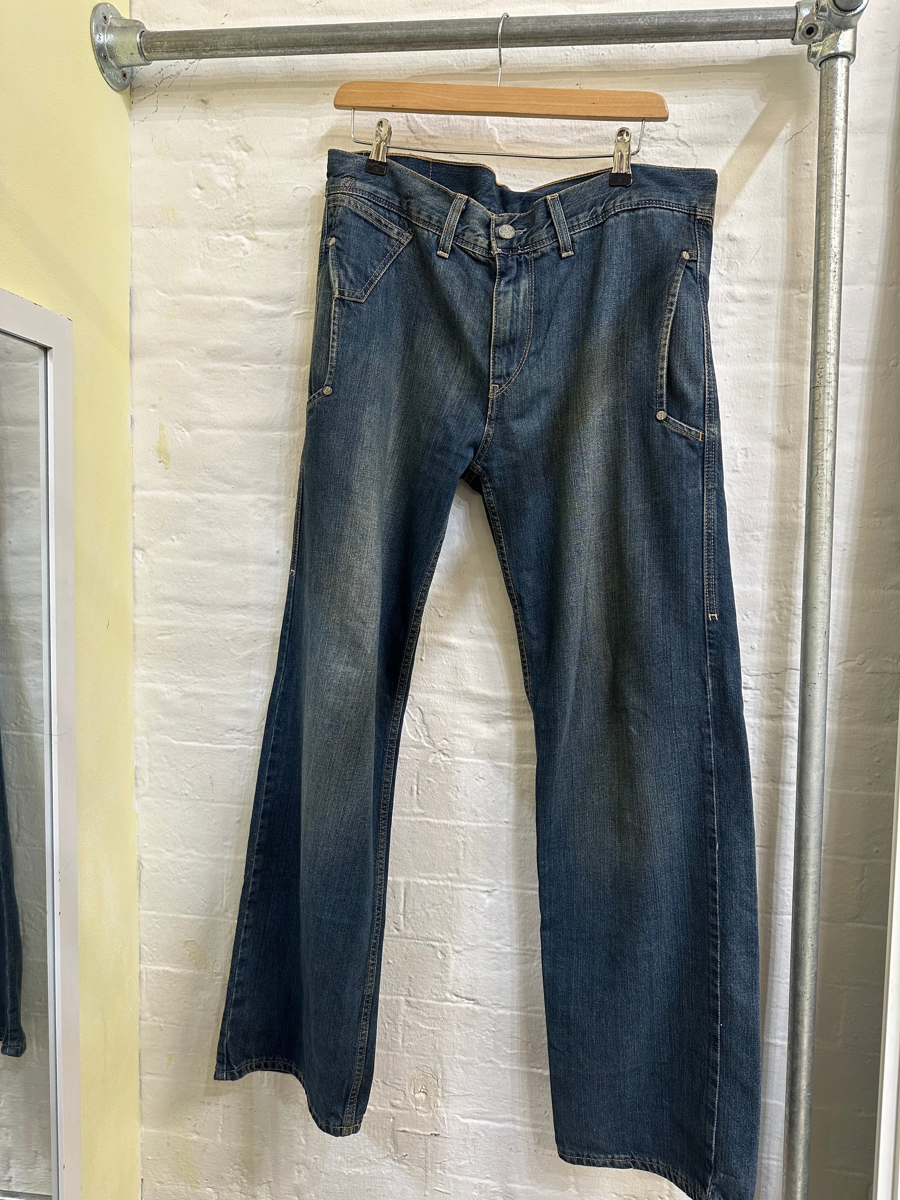 Vintage Levi’s jeans 34W 32L