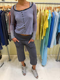 Double layered mesh top medium