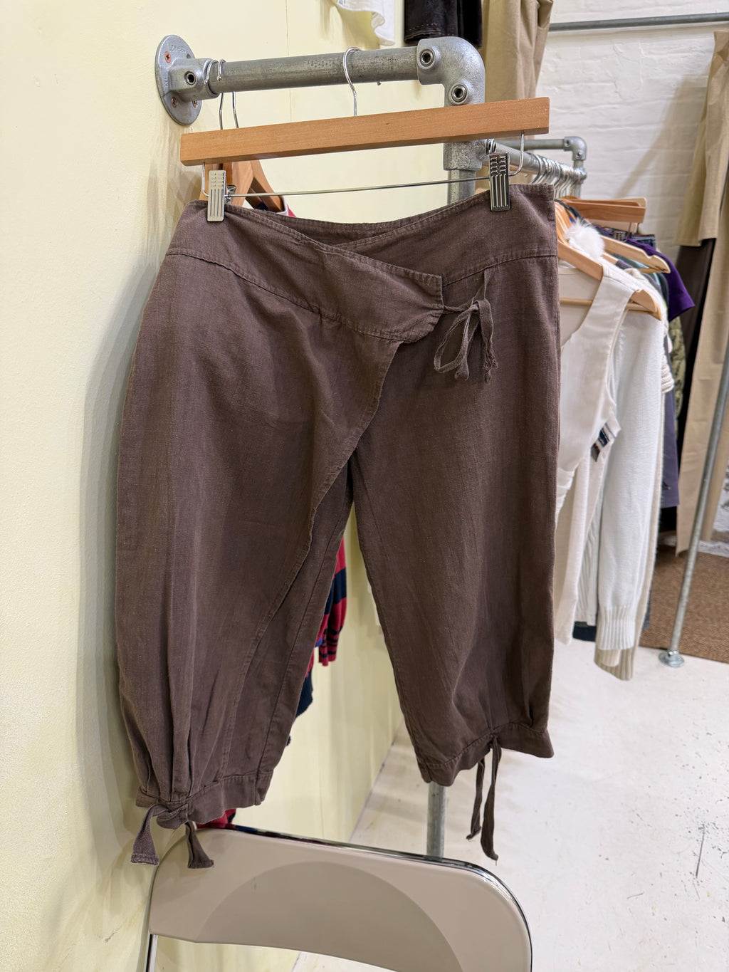 Capris, midi skirt & double layered knit