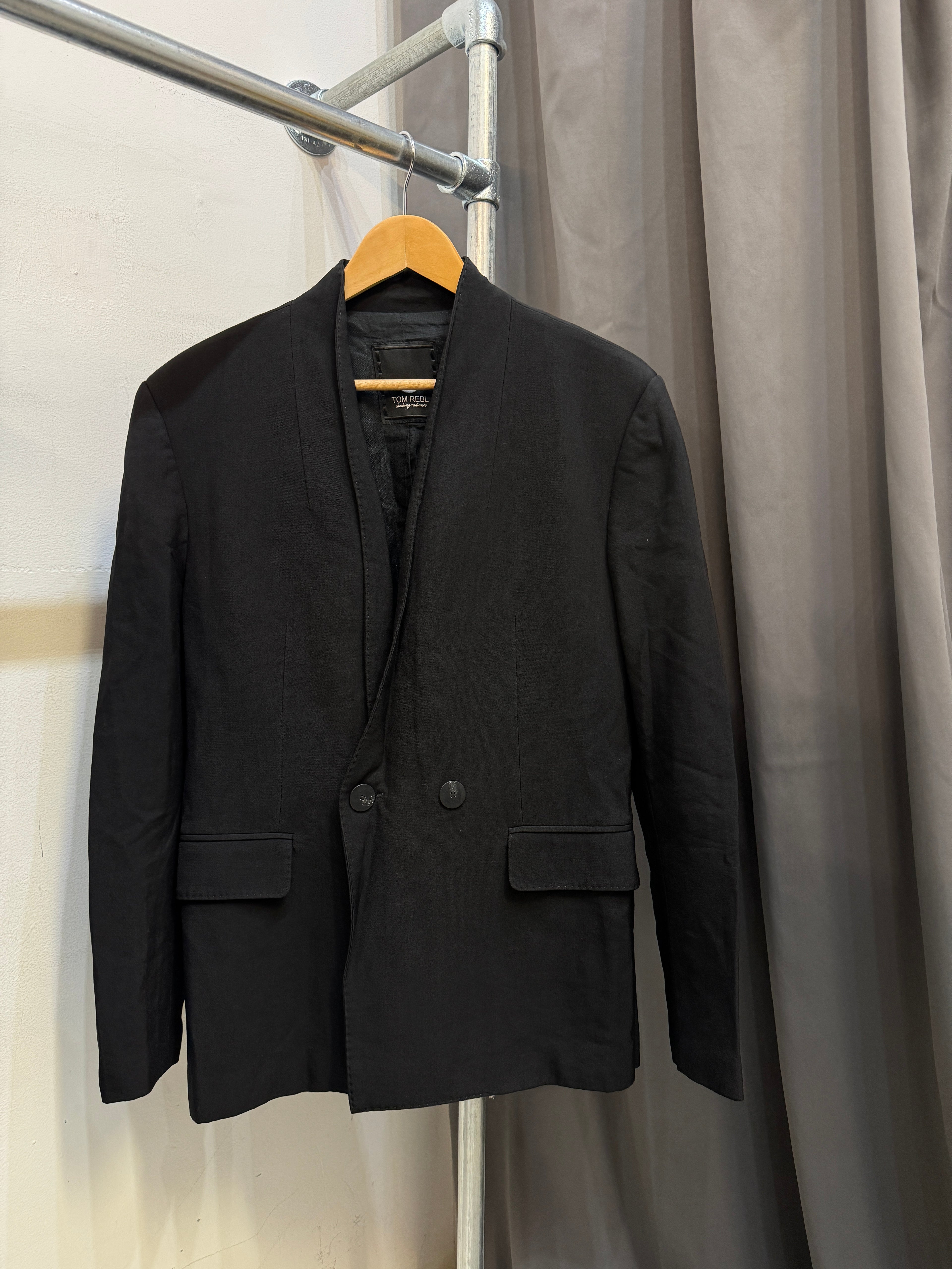collarless men’s blazer jacket