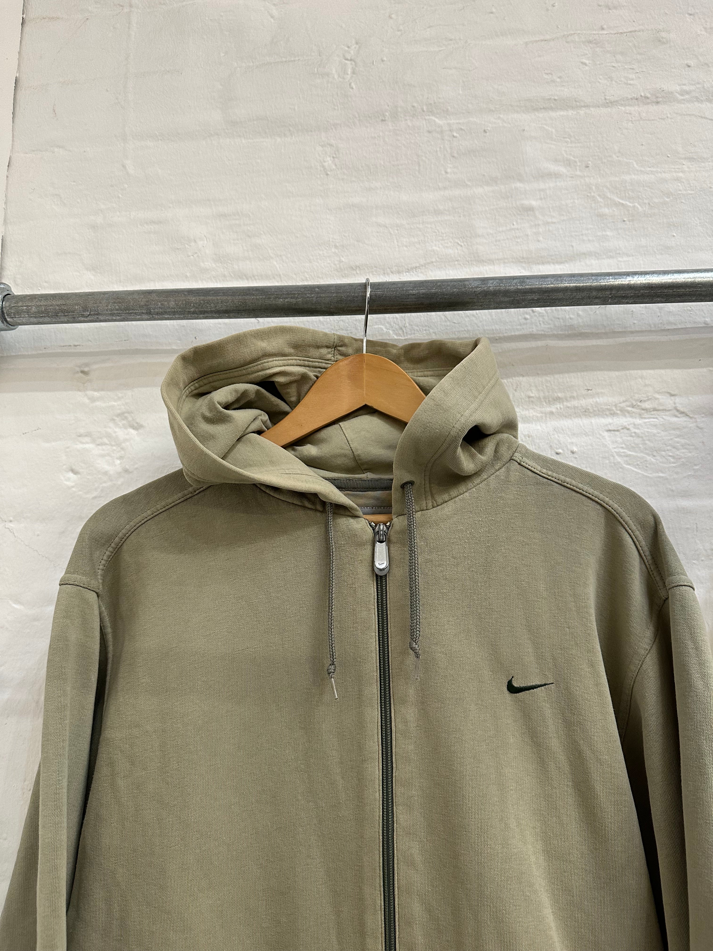 2000s Vintage Nike hoodie