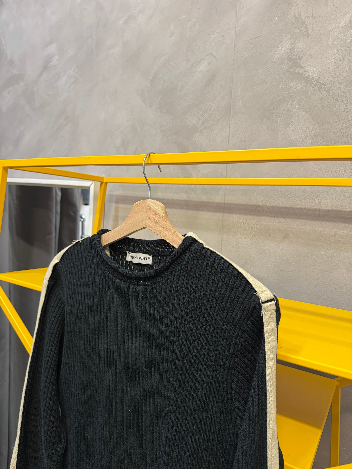 ribbed crewneck jumper