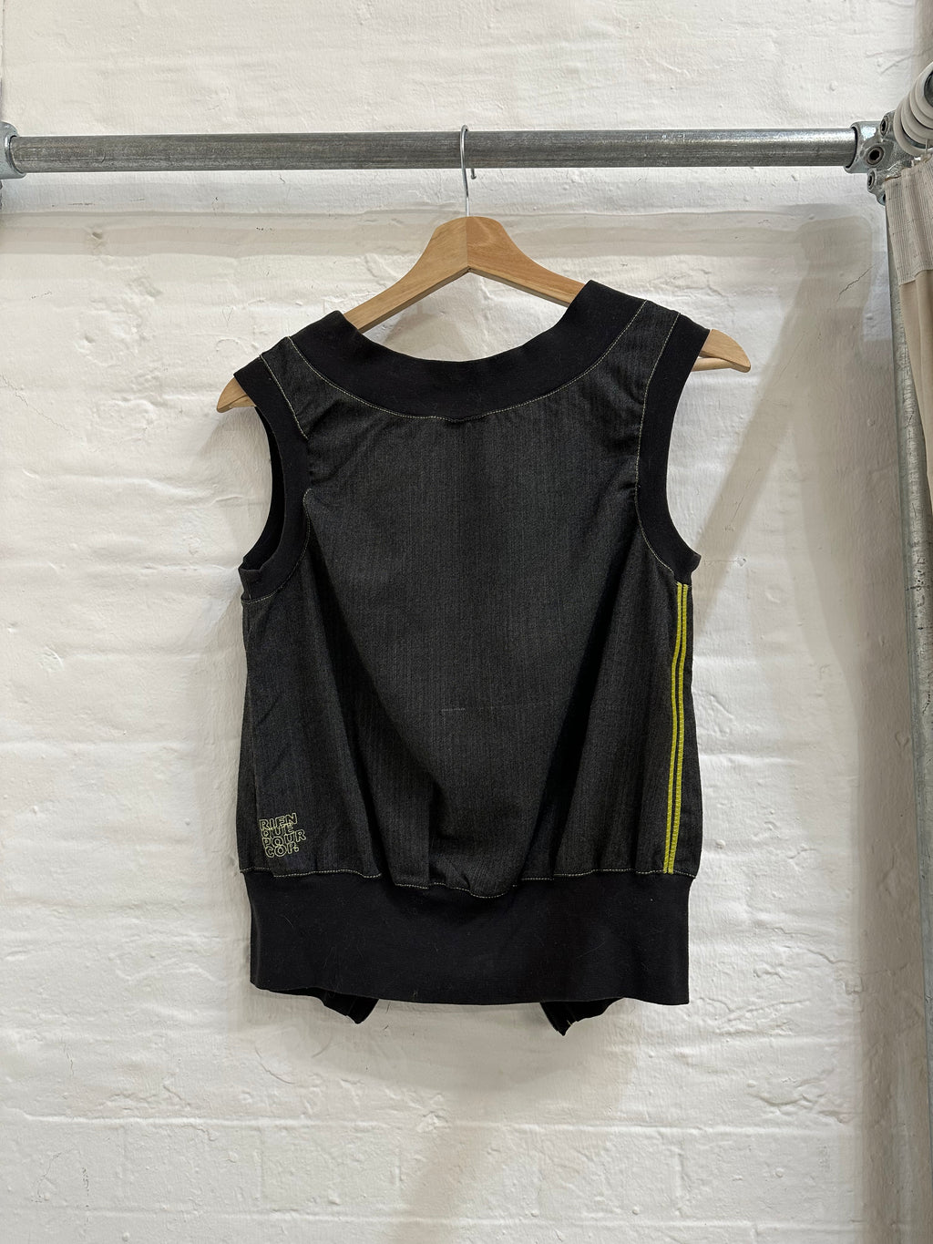 Cop copine zipped vest small