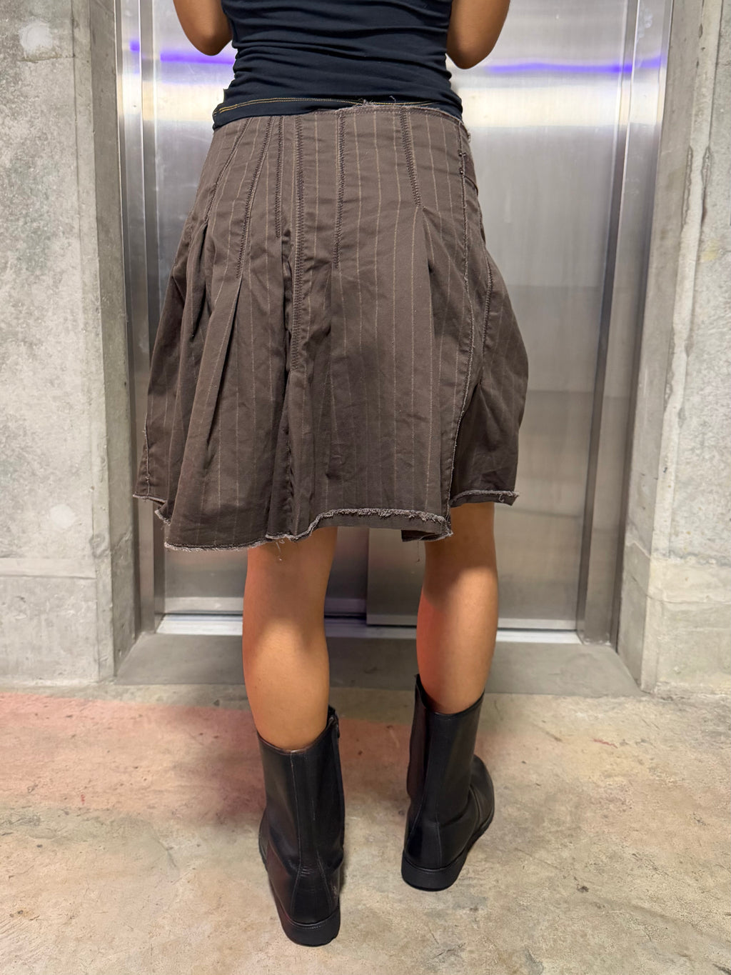 Brown pinstripe pleated skirt size medium
