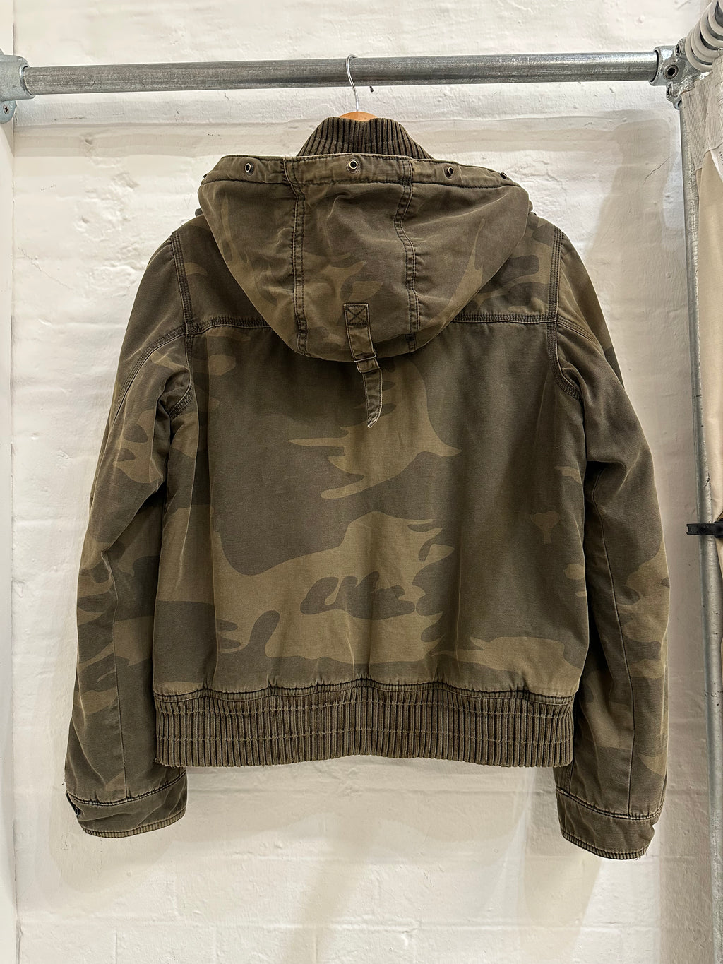 Scott camo jacket women’s medium
