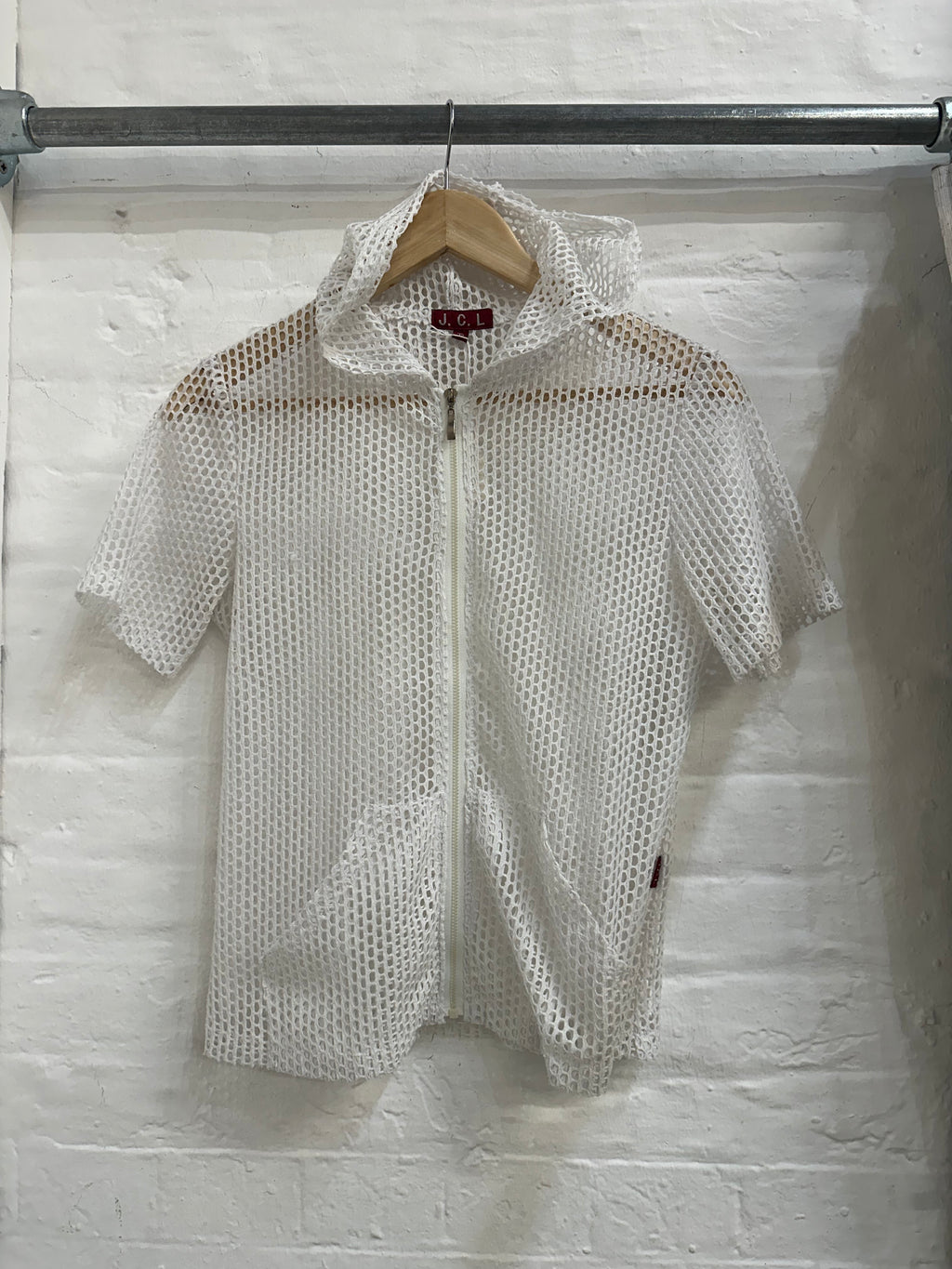 Mesh zip up medium