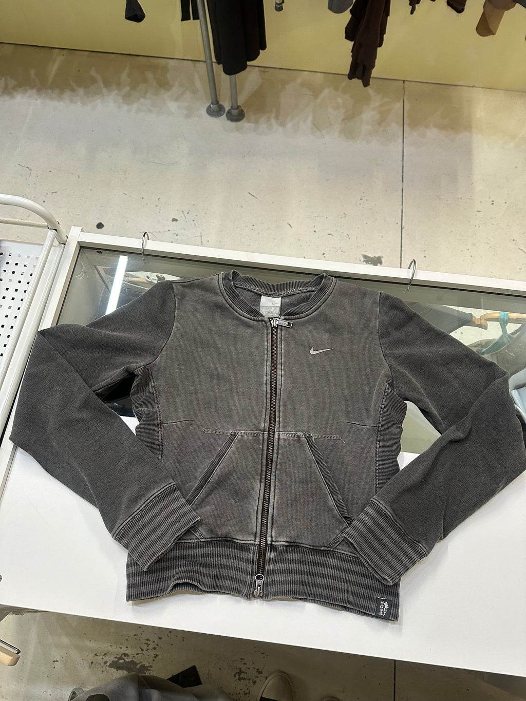 Vintage Nike zip up small