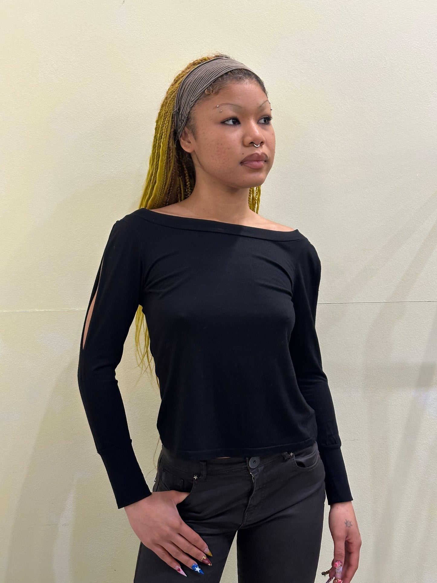 Long sleeve cut out top s/m