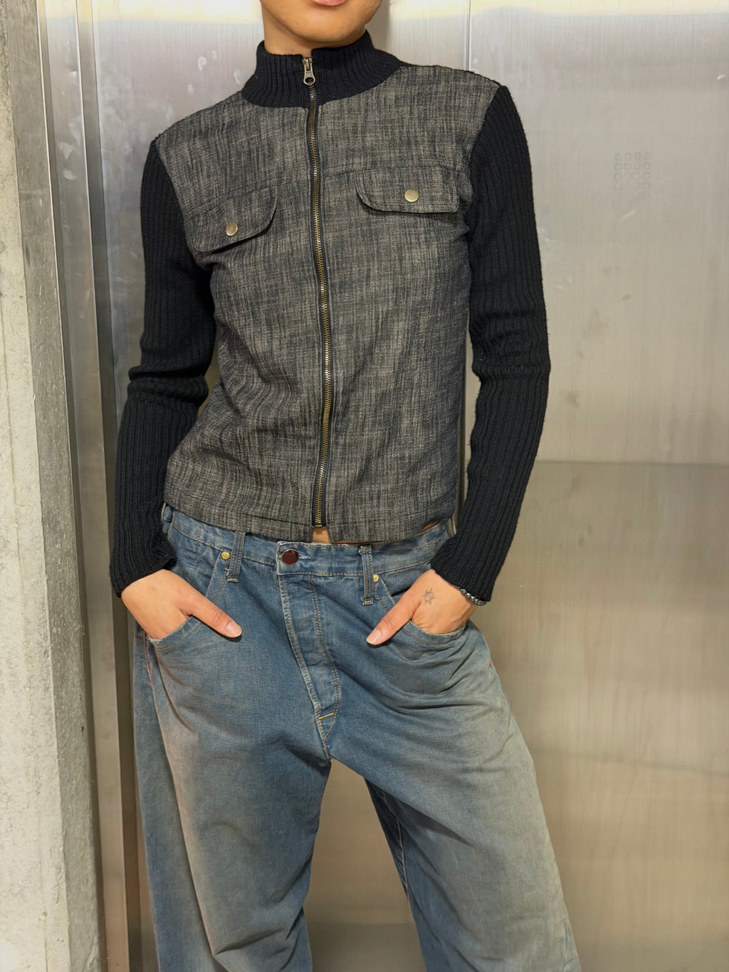 Knit zip up small