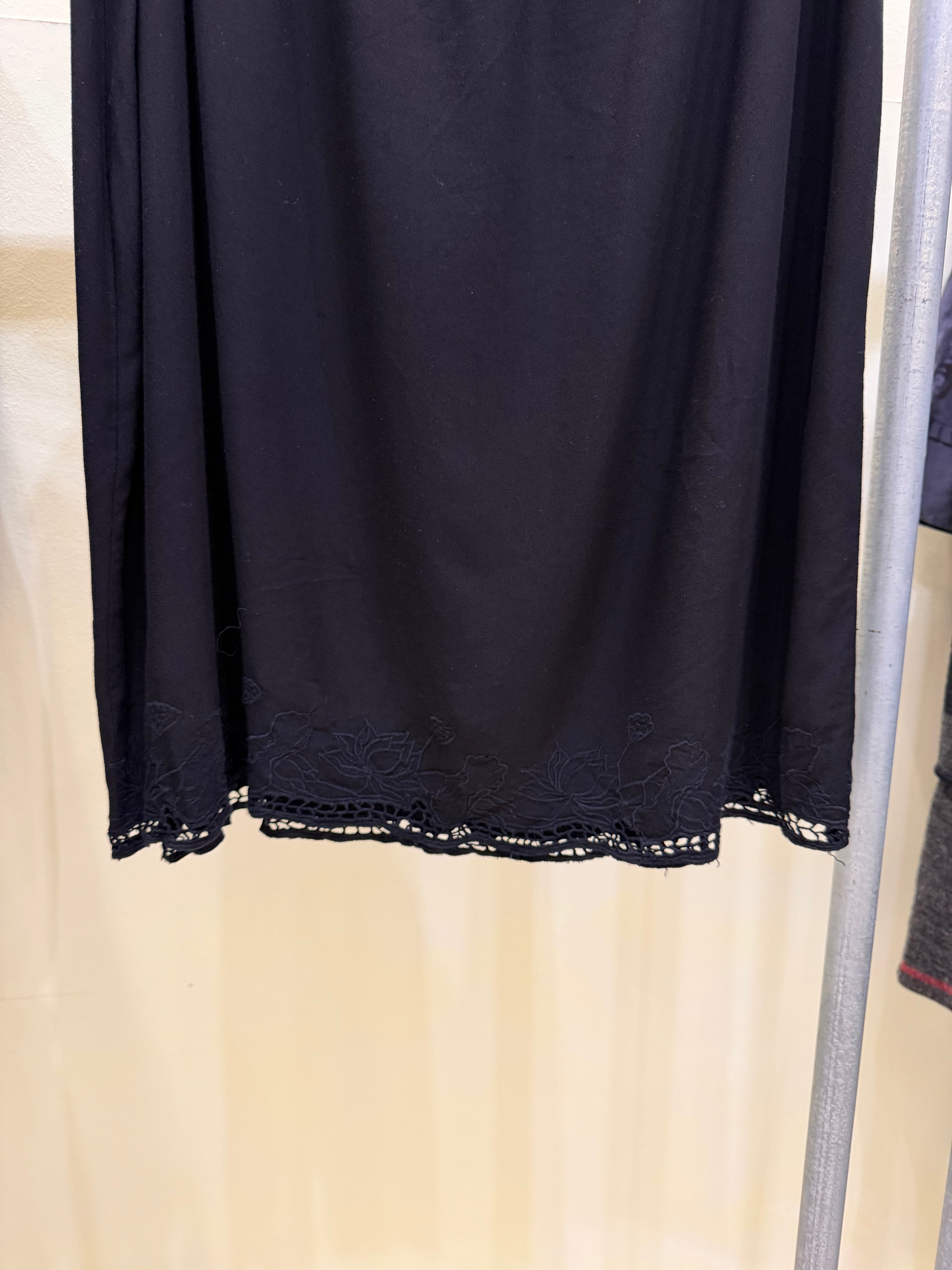 Lace hem midi skirt medium